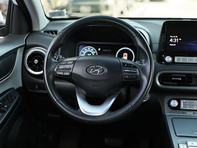 Used 2023 Hyundai Kona SEL FWD image 28