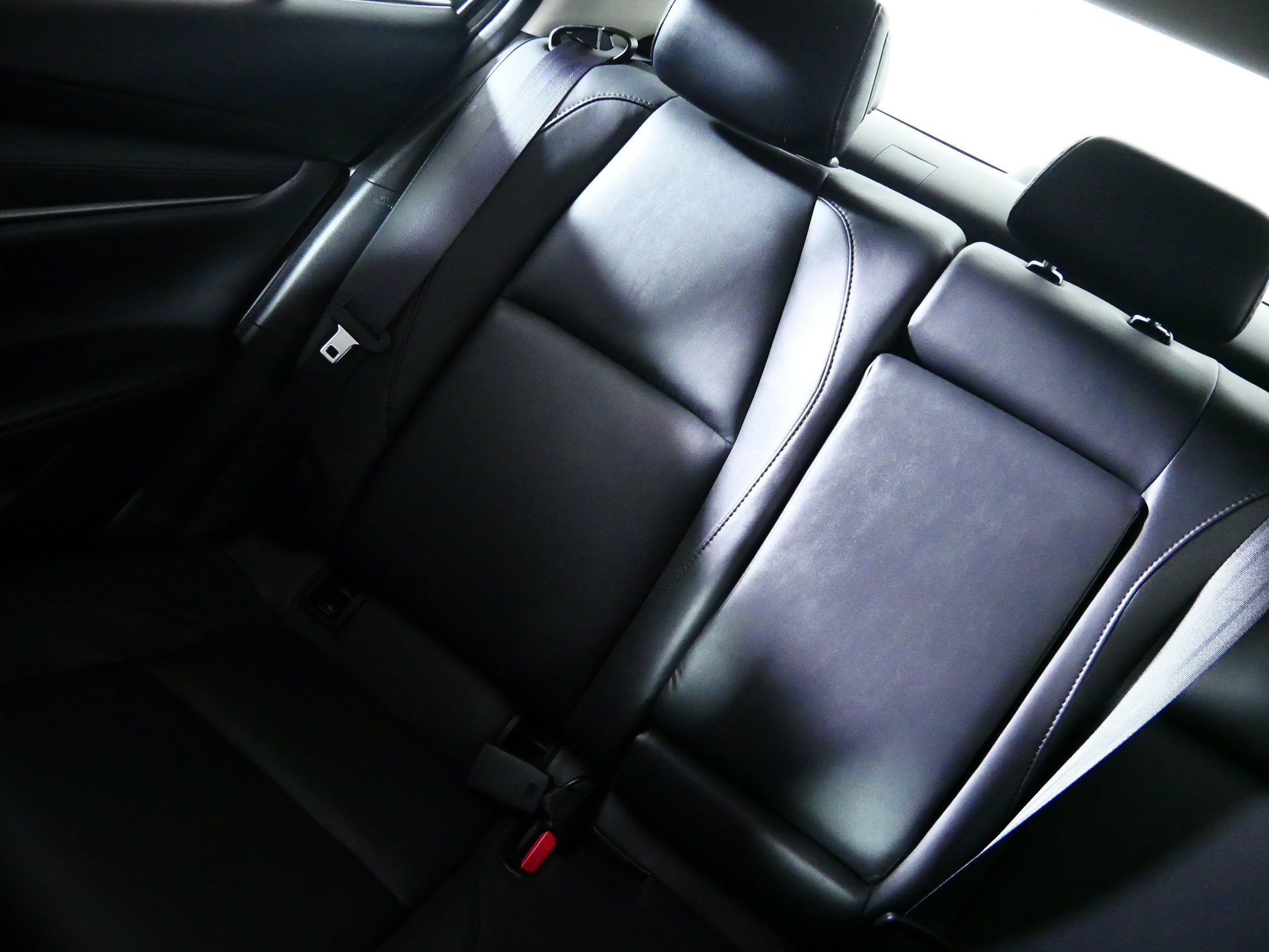 Used 2024 MAZDA MAZDA3 s FWD image 12