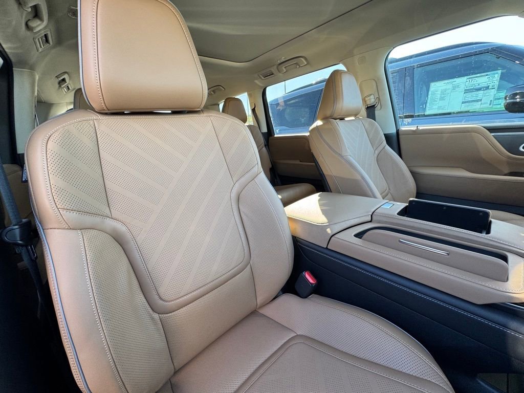 Certified 2026 INFINITI QX80 Luxe w/ Cargo Package image 27