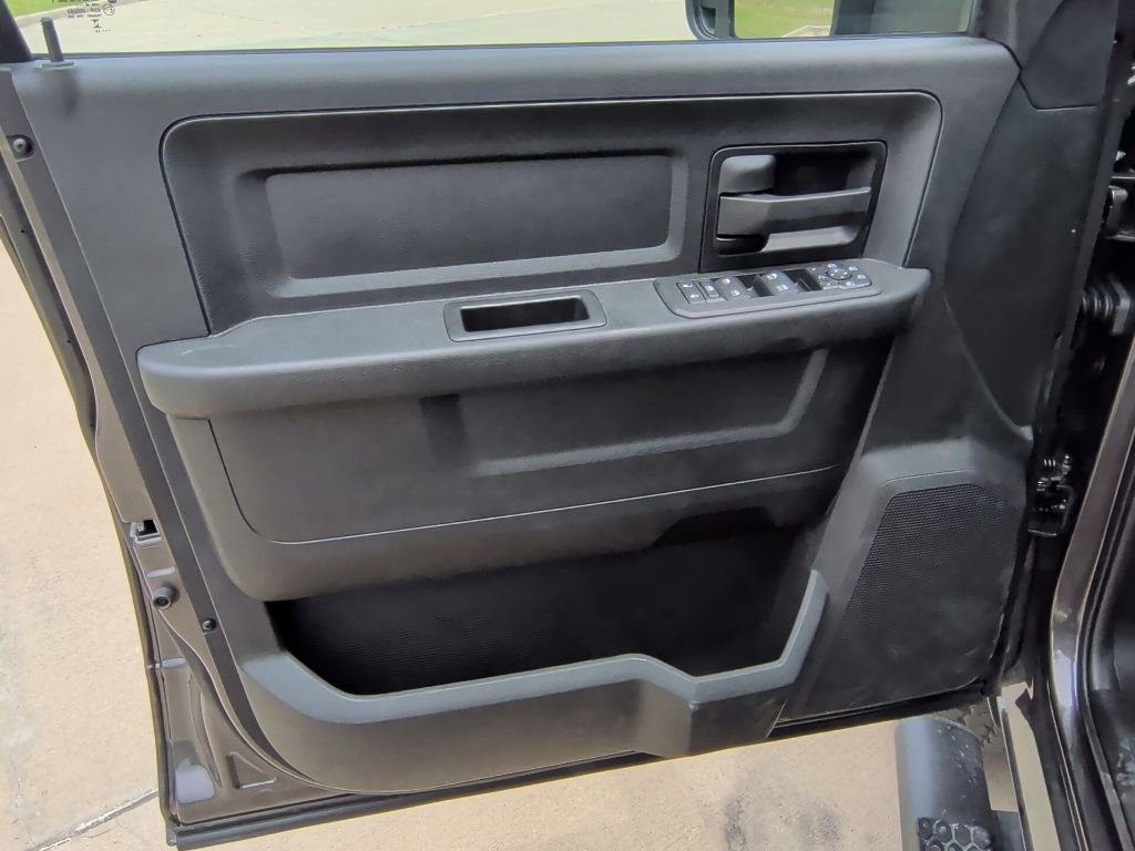 New 2026 RAM 2500 Tradesman AWD/4WD image 9