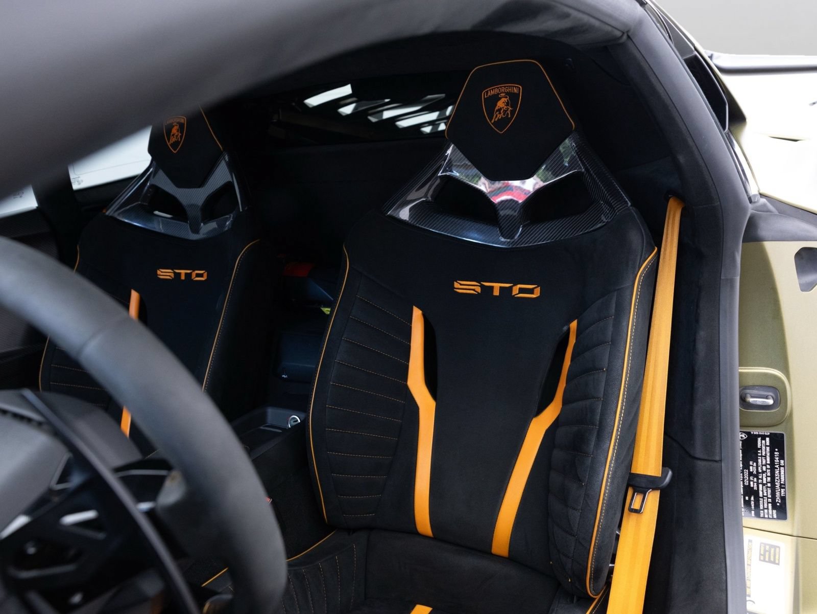 Used 2022 Lamborghini Huracan STO RWD image 20