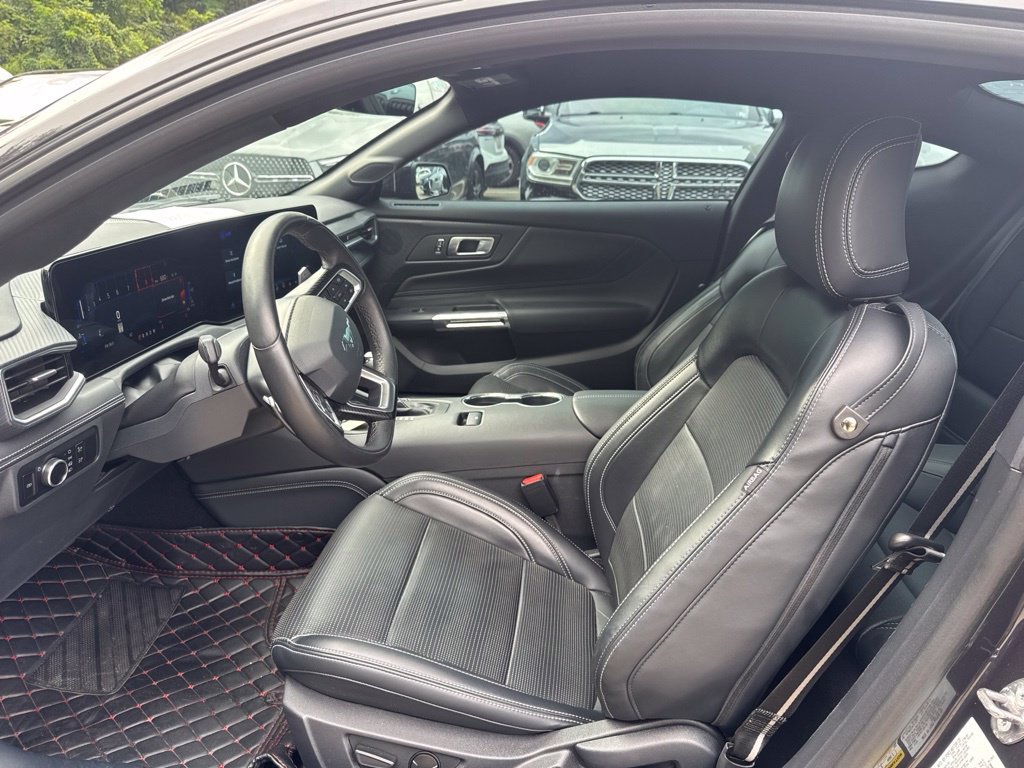 Used 2024 Ford Mustang GT Premium RWD image 10