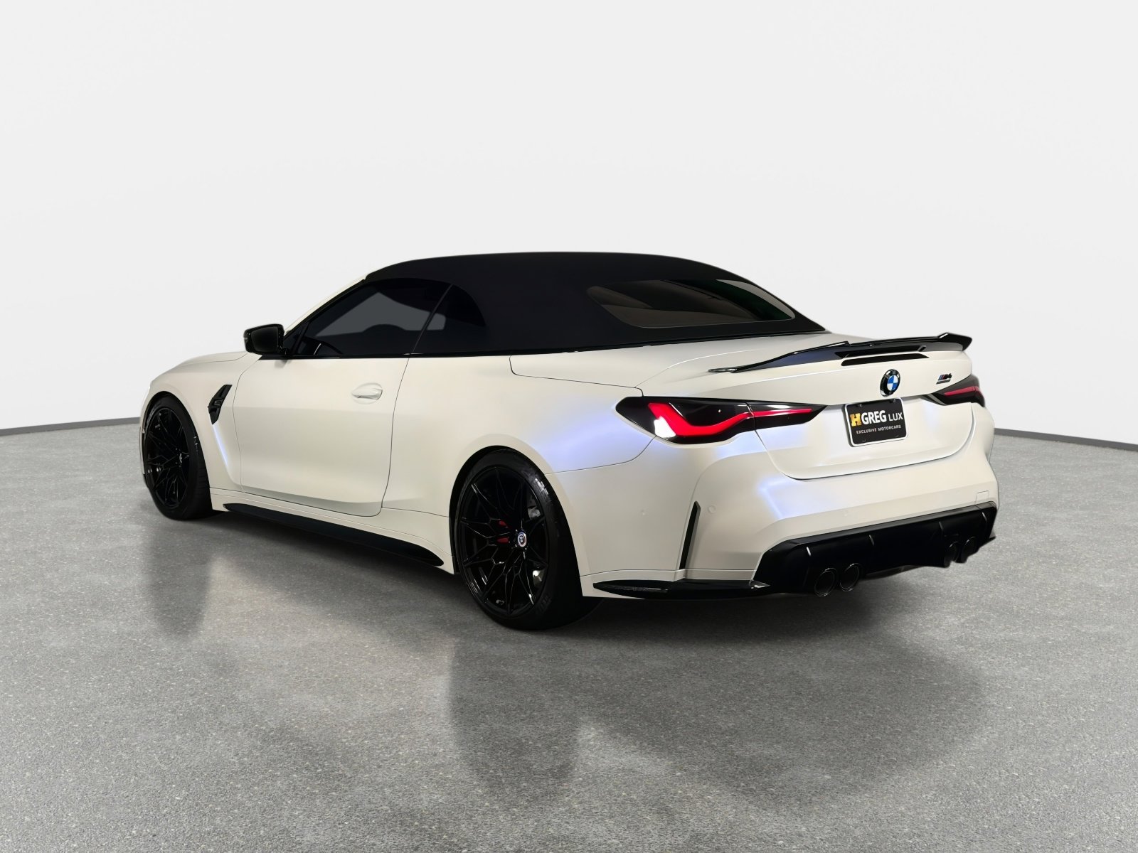 Used 2024 BMW M4 xDrive Competition w/ Executive Package image 5