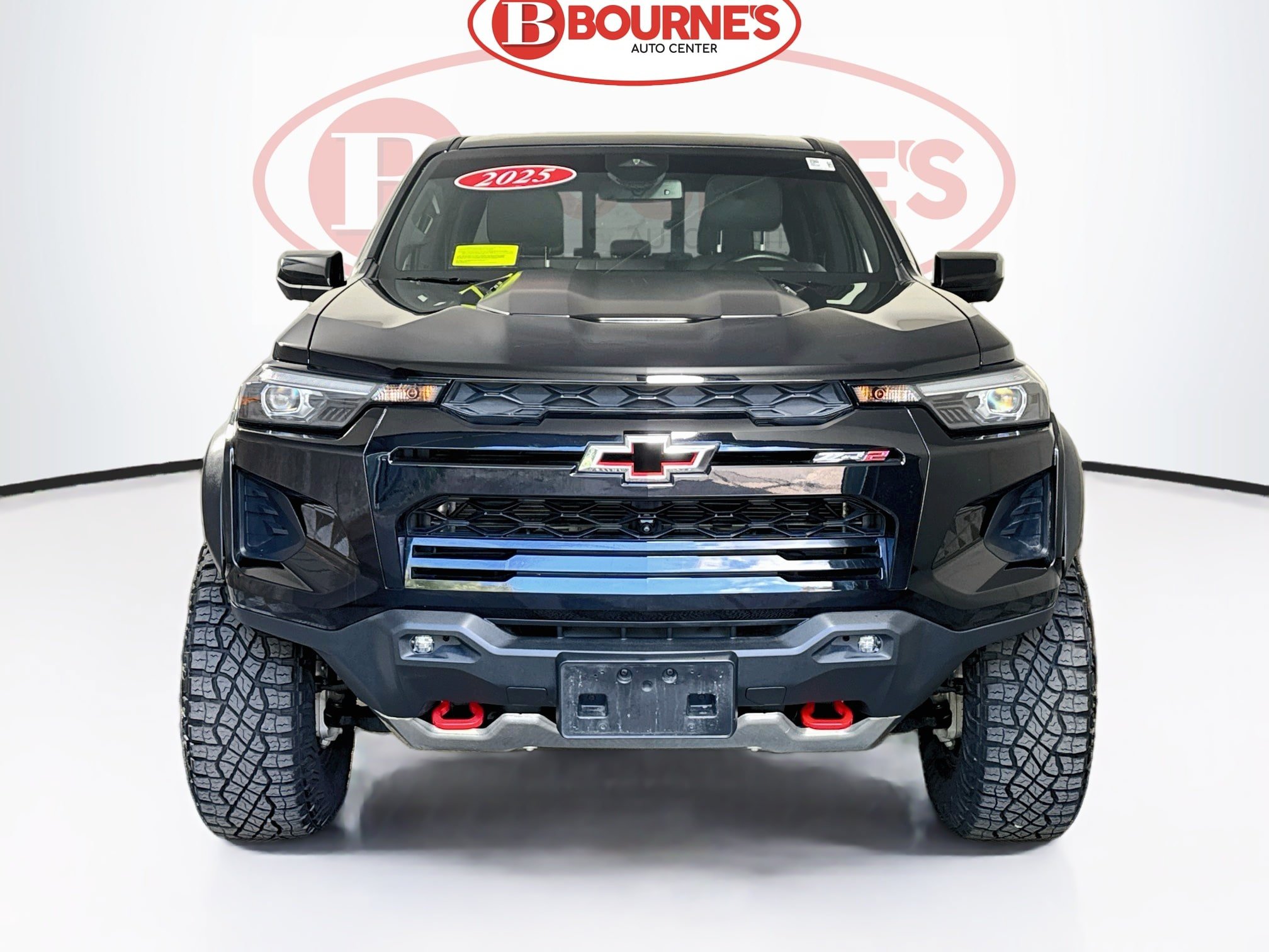 Used 2025 Chevrolet Colorado ZR2 w/ Technology Package AWD/4WD image 7