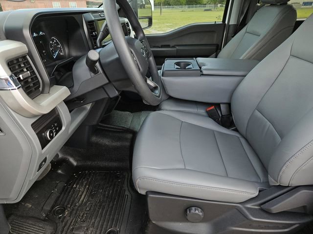 New 2026 Ford F350 XL w/ XL Chrome Package image 24
