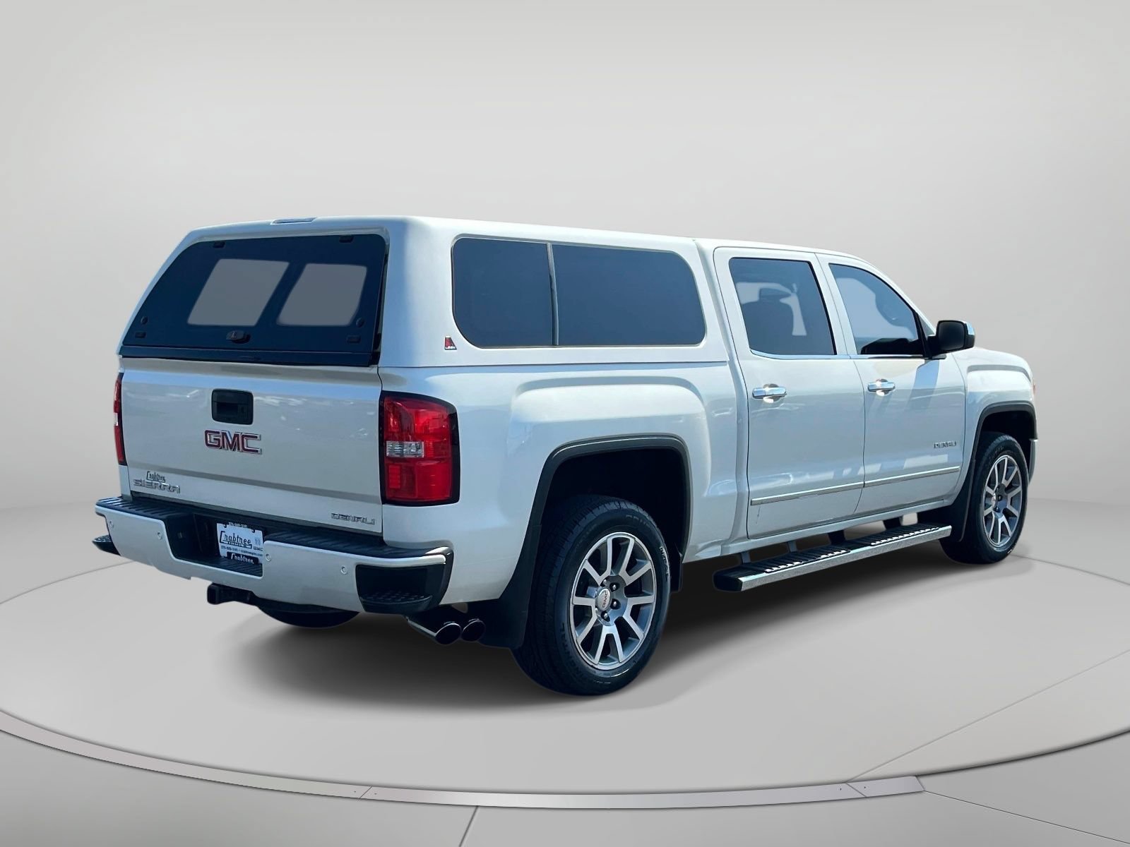 Used 2015 GMC Sierra 1500 Denali AWD/4WD image 3