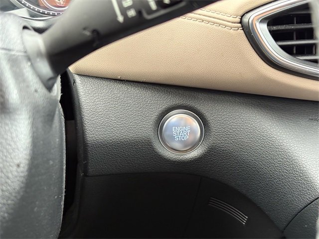 Used 2023 Hyundai Santa Fe SEL w/ Winter Weather Package image 22