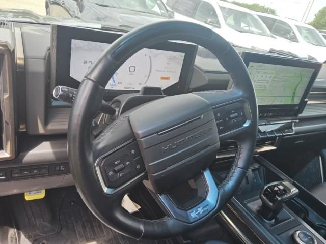 Used 2025 GMC Hummer EV 2X w/ LPO, Sport Package AWD/4WD image 3