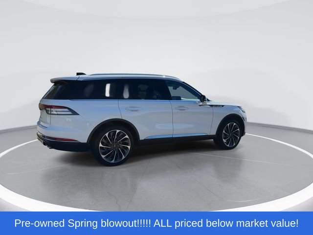 Used 2025 Lincoln Aviator Reserve AWD/4WD image 8