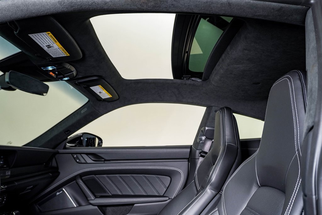 New 2026 Porsche 911 Carrera GTS image 18