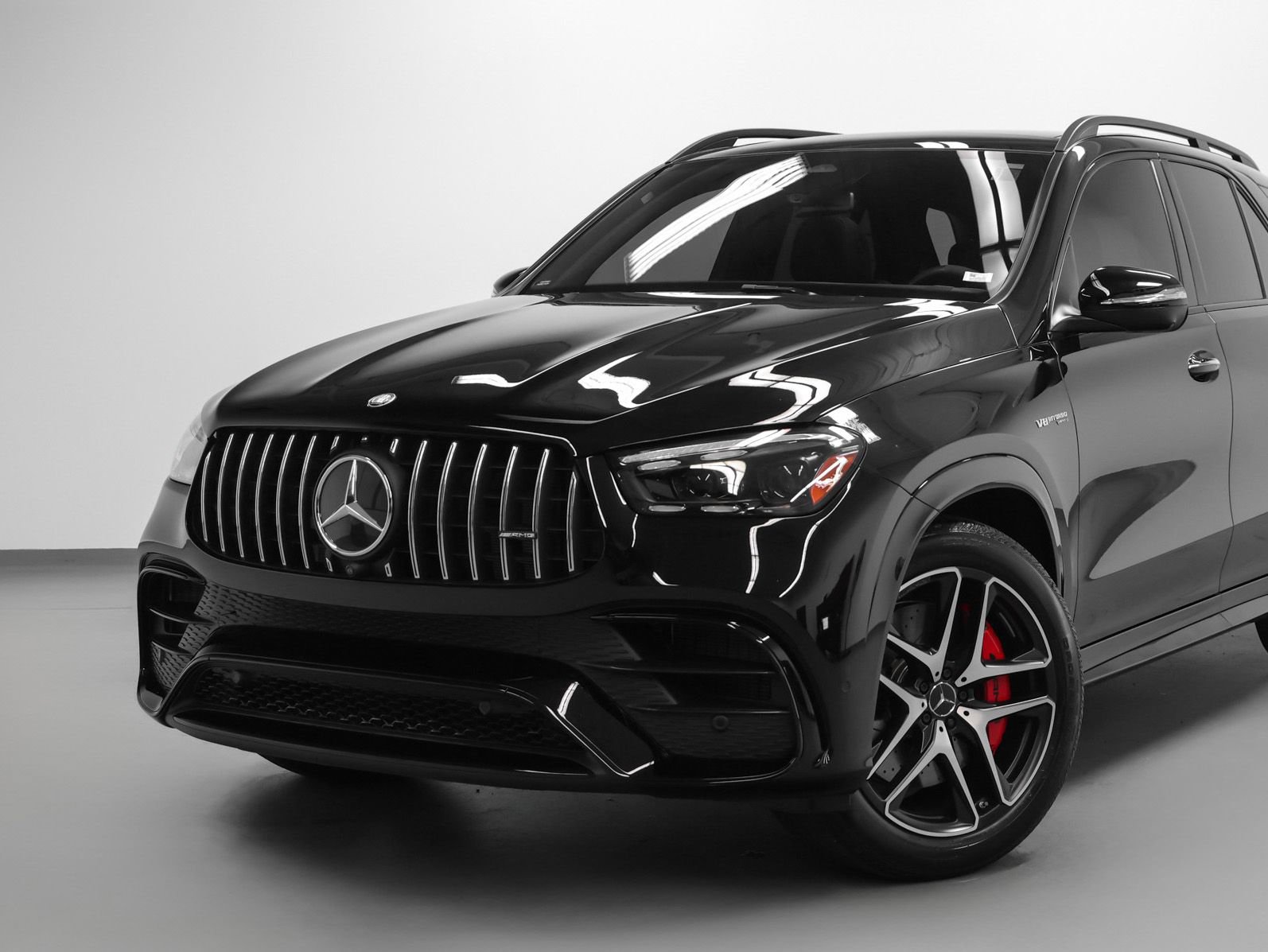 Used 2025 Mercedes-Benz GLE 63 AMG S w/ AMG Night Package image 7