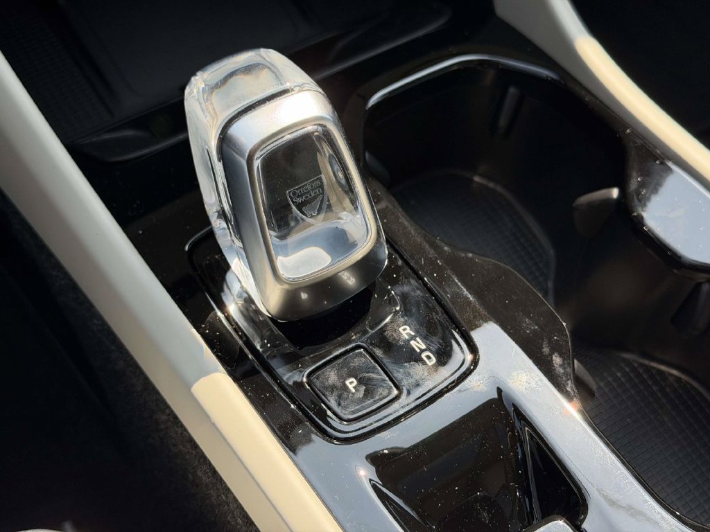 New 2026 Volvo XC40 B5 Ultra w/ Protection Package Premier AWD/4WD image 6