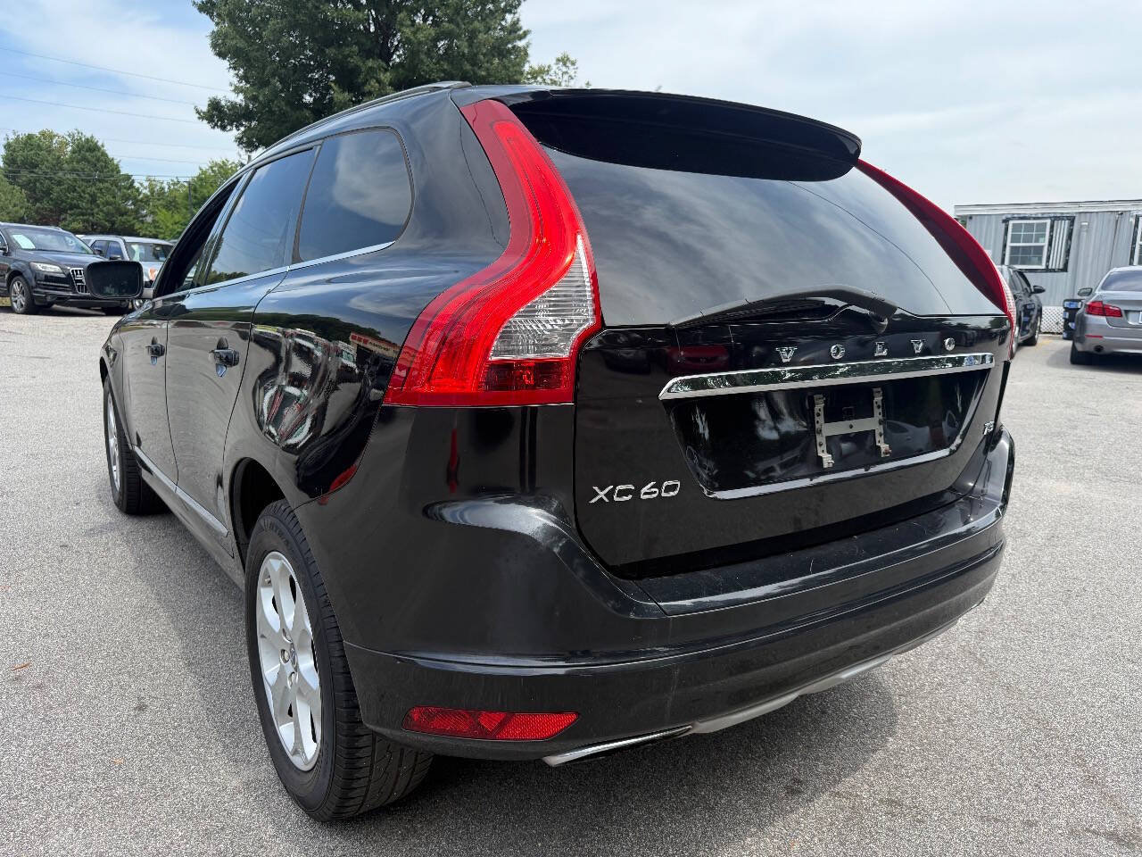 Used 2016 Volvo XC60 T5 Premier FWD image 4