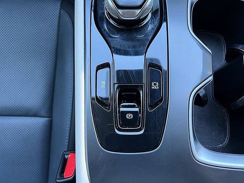 Used 2024 Lexus RZ 300e Premium w/ Accessory Package (Z1) image 37