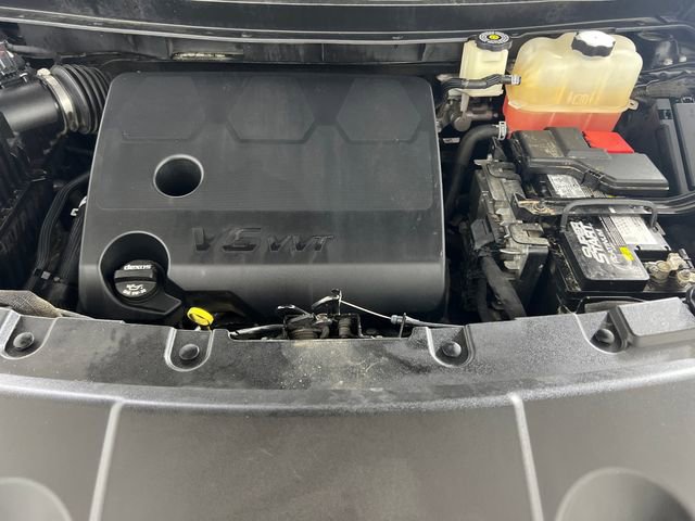 Used 2021 Chevrolet Traverse LT FWD image 21