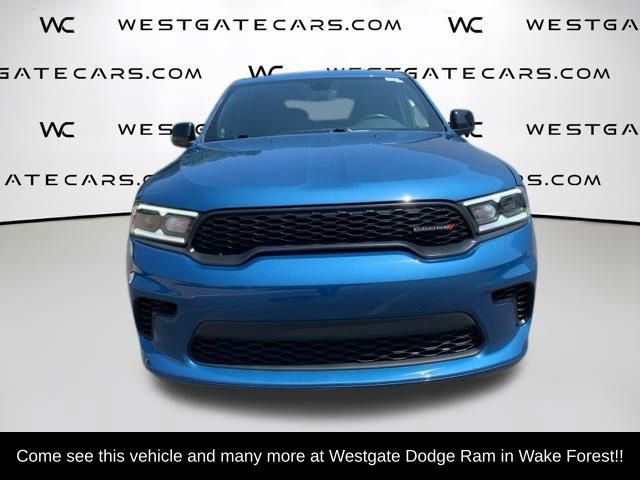 Used 2024 Dodge Durango GT image 2