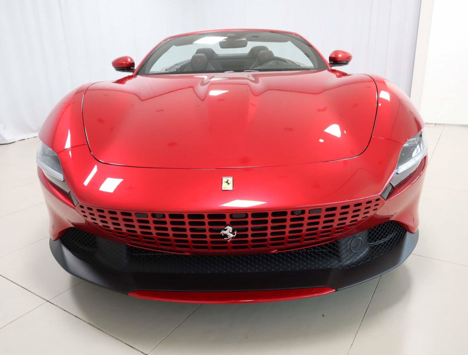 Certified 2025 Ferrari Roma Spider image 4