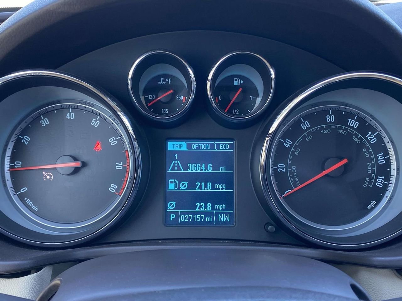 Used 2013 Buick Regal Premium image 25