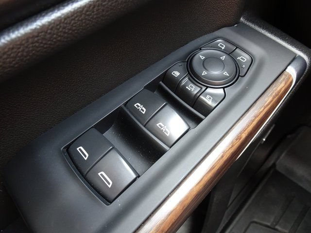 Used 2022 Chevrolet Silverado 2500 High Country w/ Z71 Off-Road Package AWD/4WD image 29