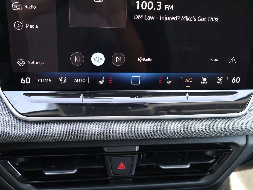 New 2025 Volkswagen Tiguan S image 23