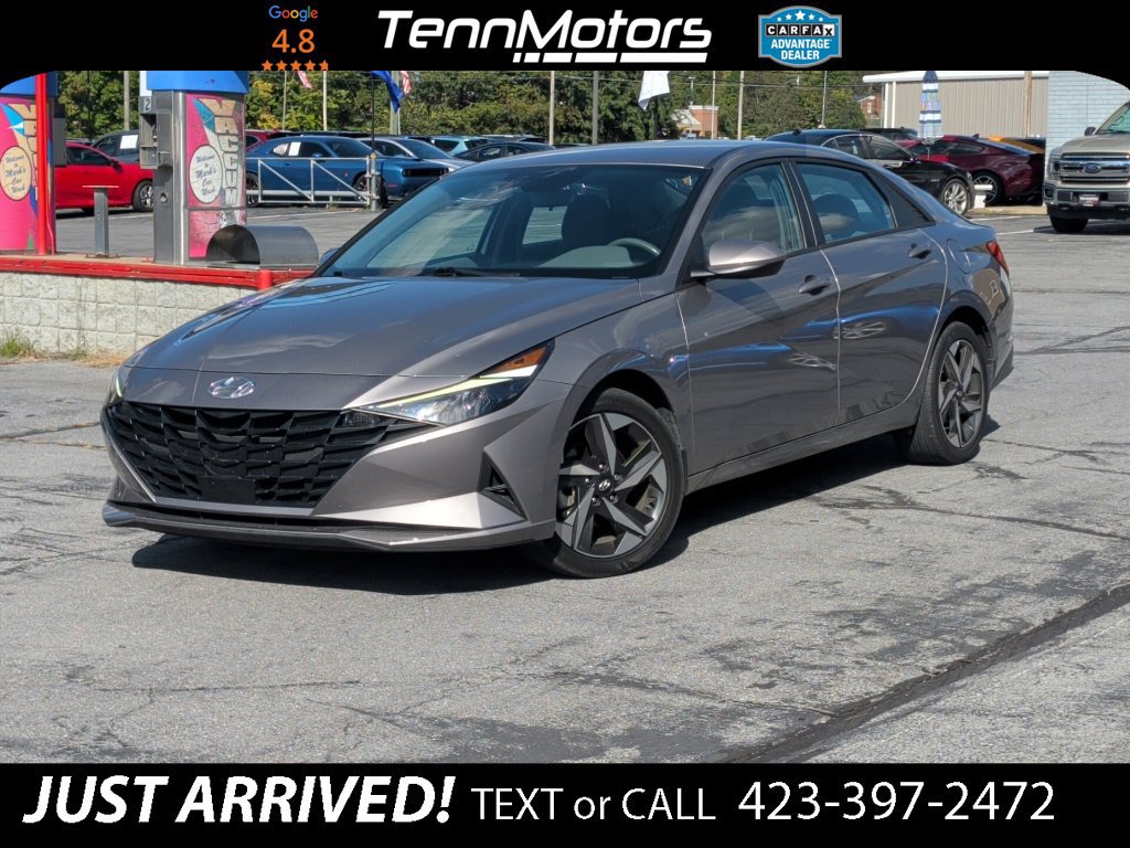 Used 2023 Hyundai Elantra SEL w/ Convenience Package
