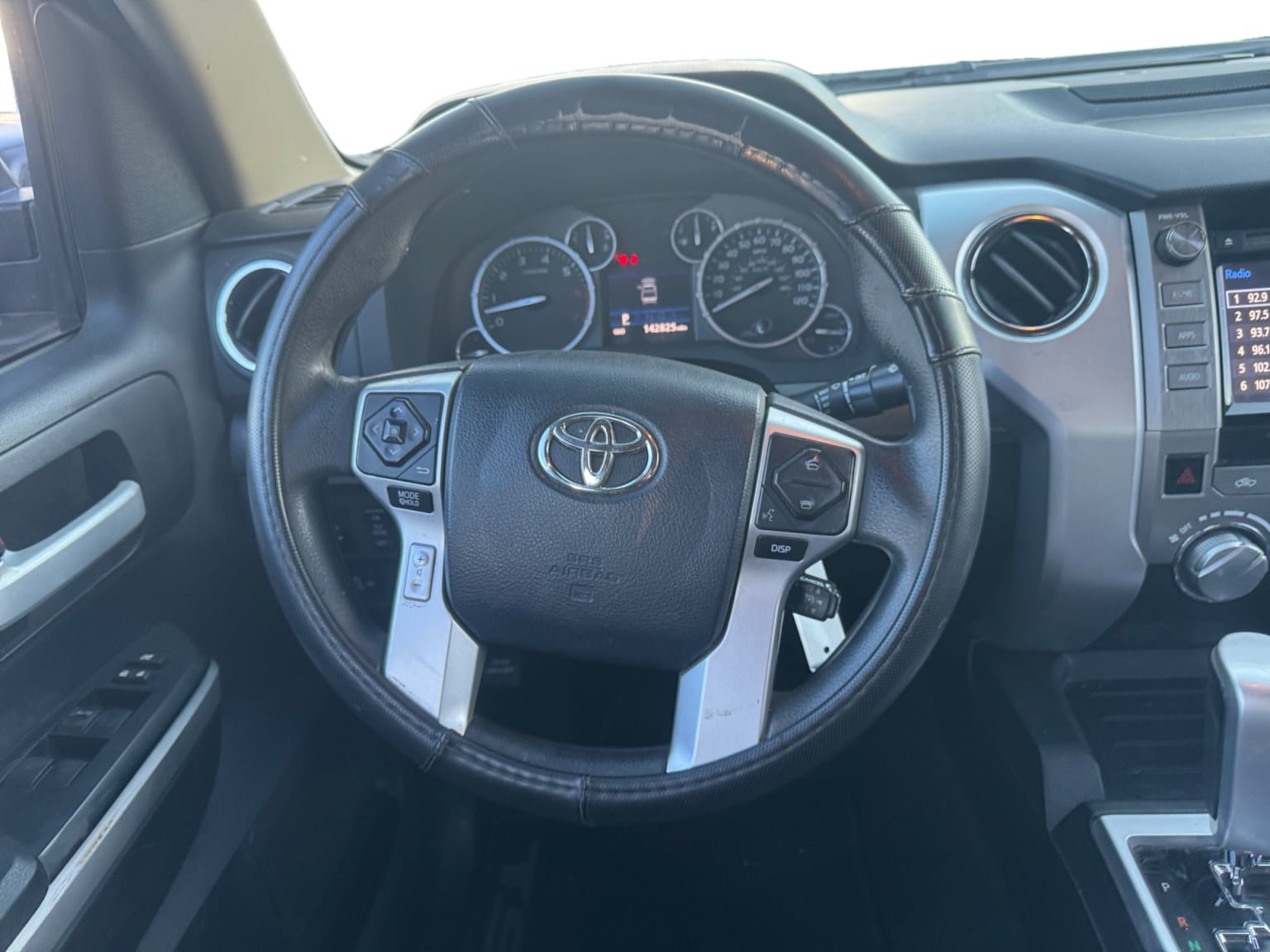 Used 2014 Toyota Tundra SR5 w/ SR5 Upgrade Package image 13