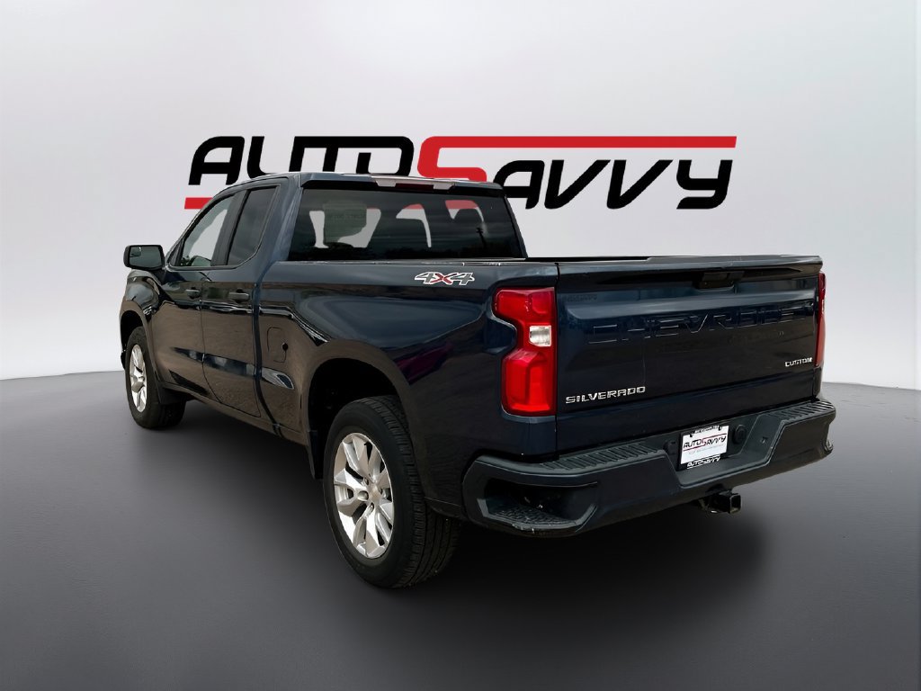 Used 2020 Chevrolet Silverado 1500 Custom w/ Custom Value Package AWD/4WD image 5