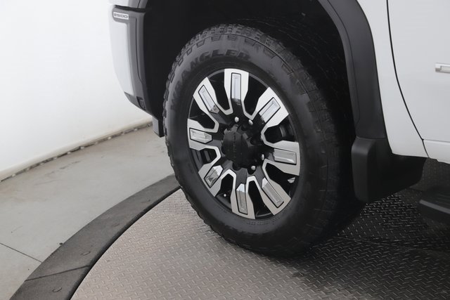 Used 2025 GMC Sierra 2500 Denali w/ Denali Reserve Package image 13