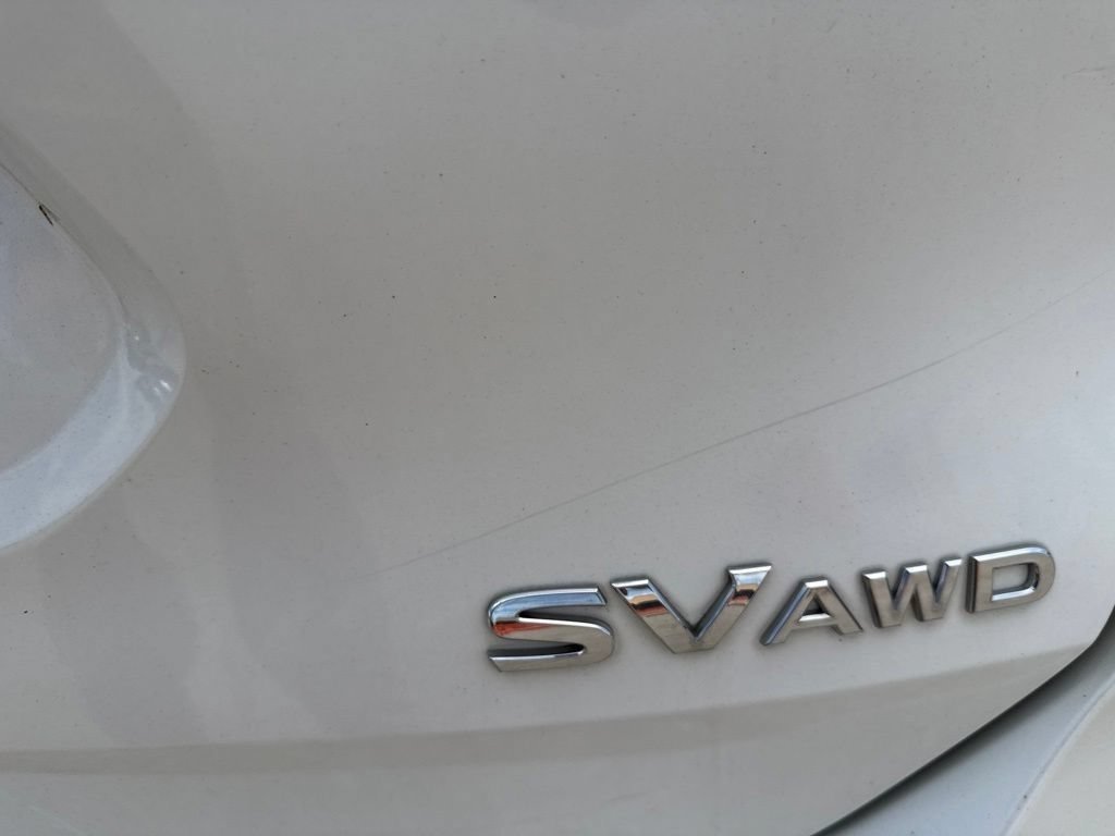 Used 2020 Nissan Rogue SV AWD/4WD image 8