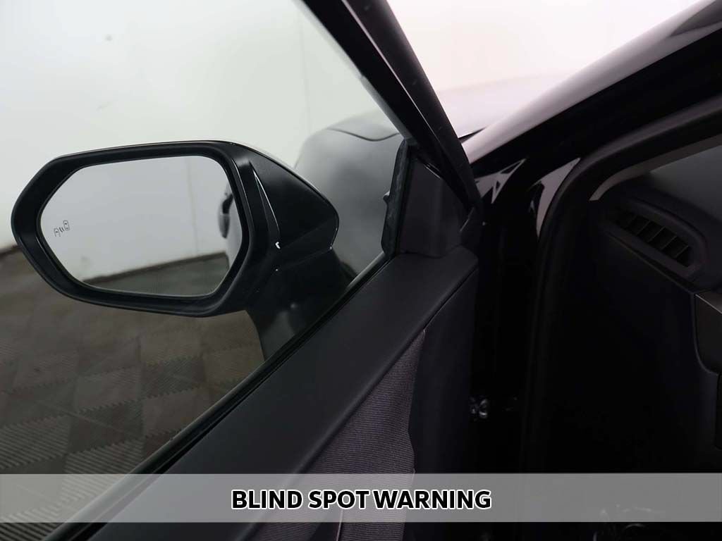 Used 2025 Toyota Camry LE FWD image 4