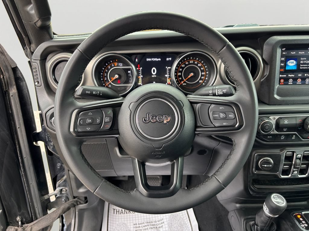 Used 2023 Jeep Gladiator Sport AWD/4WD image 19