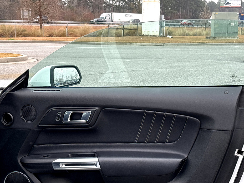Used 2023 Ford Mustang Premium image 16