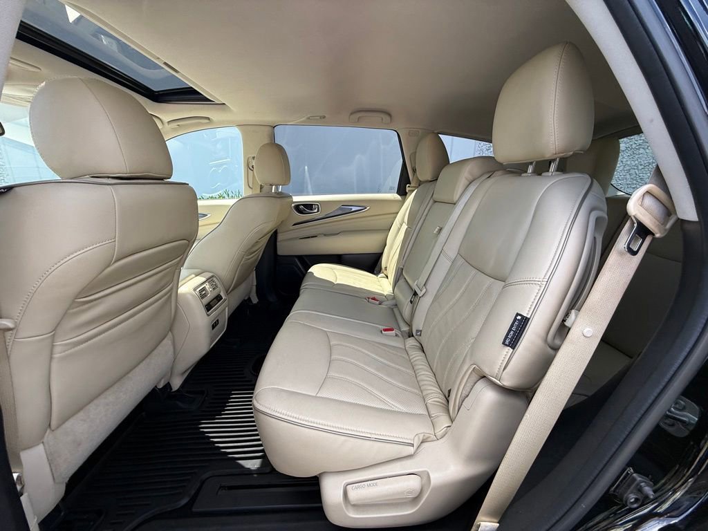 Used 2019 INFINITI QX60 Luxe w/ Essential Package AWD/4WD image 19