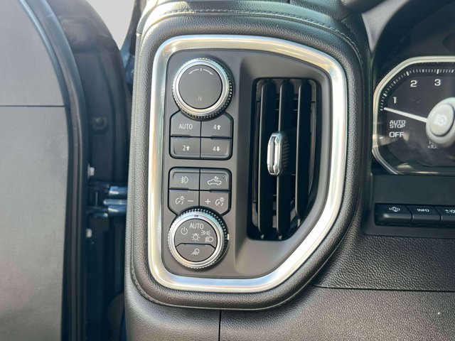 Used 2019 GMC Sierra 1500 Denali w/ Denali Ultimate Package AWD/4WD image 17