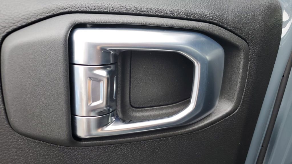 New 2026 Jeep Gladiator Sport image 16