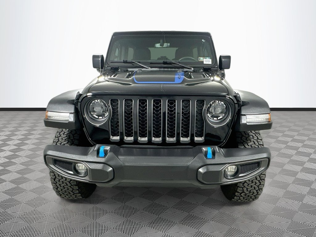 Used 2023 Jeep Wrangler Unlimited Rubicon 4xe w/ Cold Weather Group AWD/4WD image 2