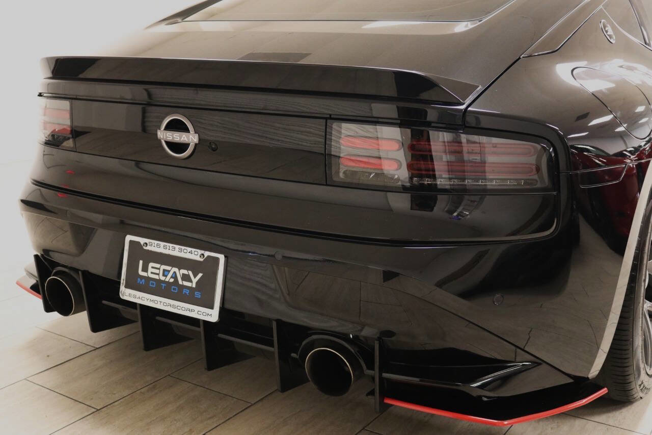 Used 2023 Nissan Z Performance 2dr Coupe 9A w/ Floor Mat Package (L93) image 93