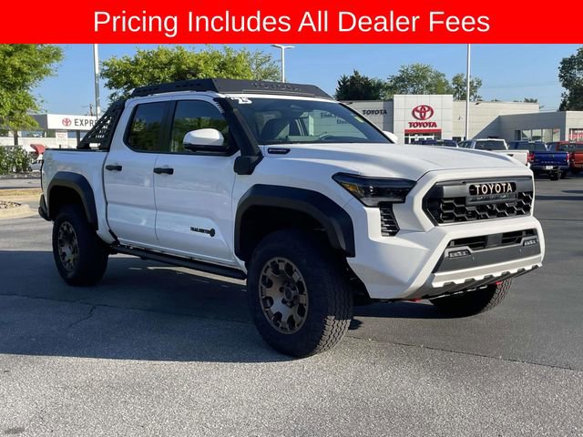 Used 2025 Toyota Tacoma 4x4 Double Cab Hybrid image 7