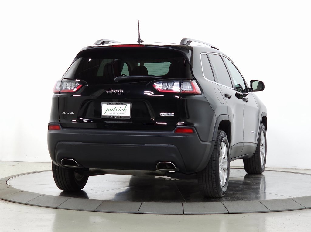 Used 2019 Jeep Cherokee Latitude w/ Popular Appearance Group image 10