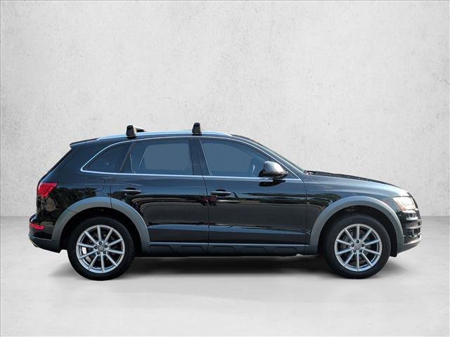 Used 2017 Audi Q5 2.0T Premium Plus w/ Premium Plus Package AWD/4WD image 4