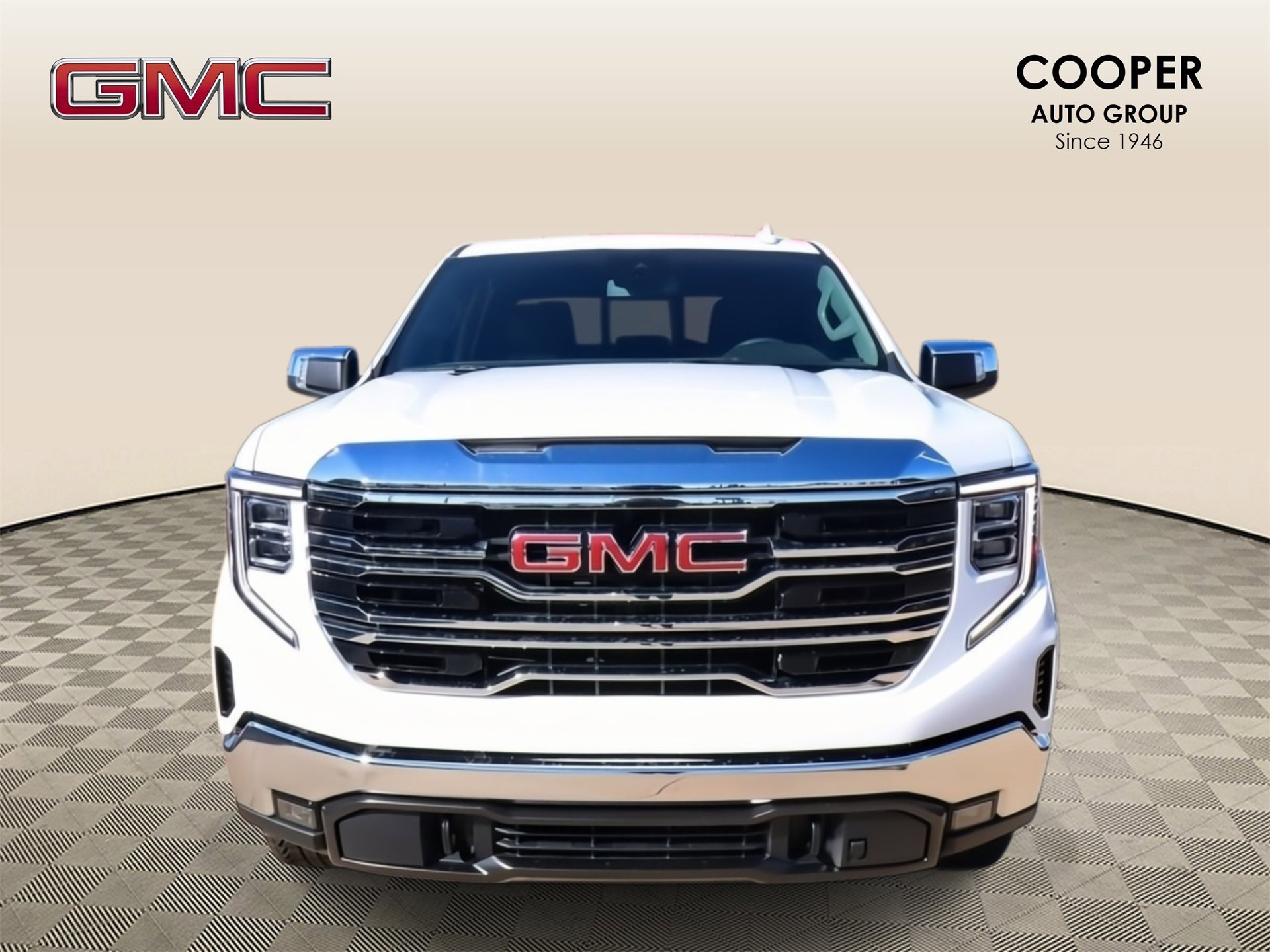 New 2026 GMC Sierra 1500 SLT w/ SLT Premium Package image 9