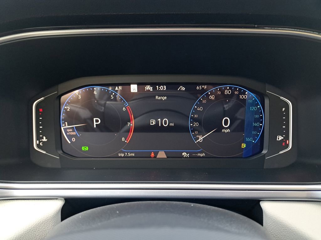 New 2025 Volkswagen Taos SEL image 20