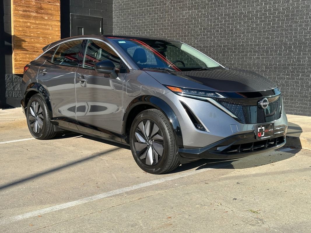 Used 2023 Nissan Ariya Engage image 7