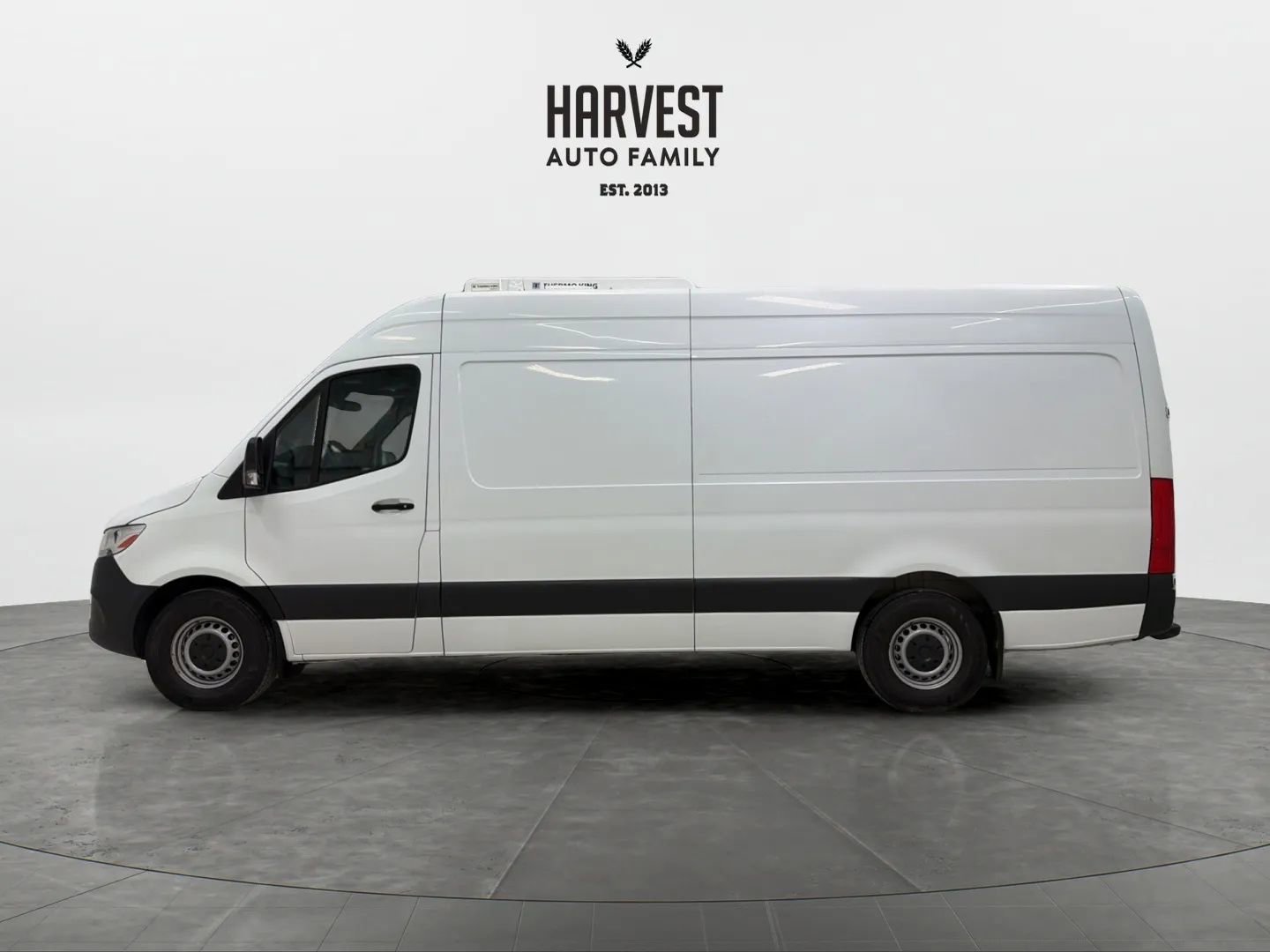 Used 2021 Freightliner Sprinter 2500 image 2