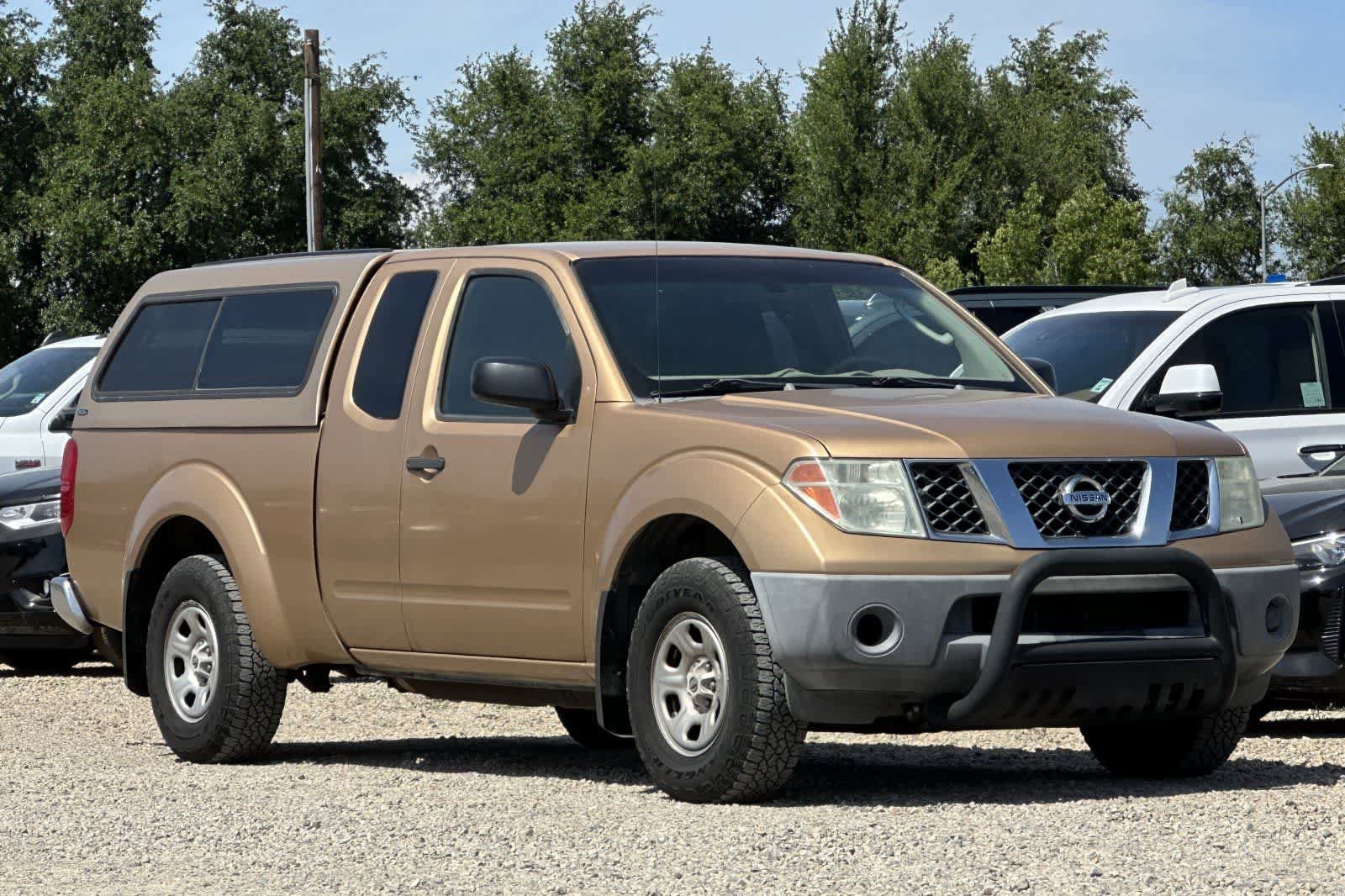 Used 2005 Nissan Frontier XE w/ (U01) Preferred Pkg RWD image 10