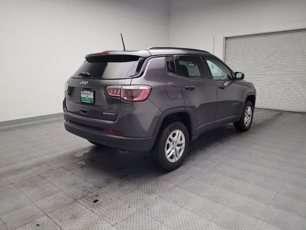 Used 2018 Jeep Compass Sport image 9