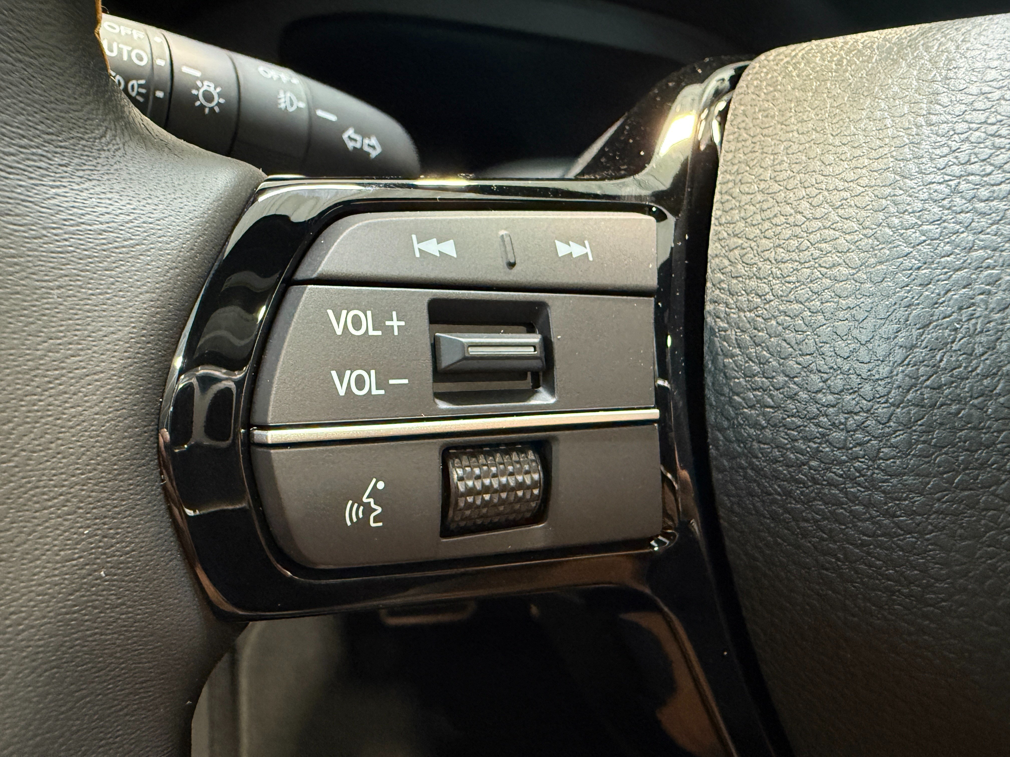 New 2026 Acura Integra A-Spec w/ Technology Package FWD image 16