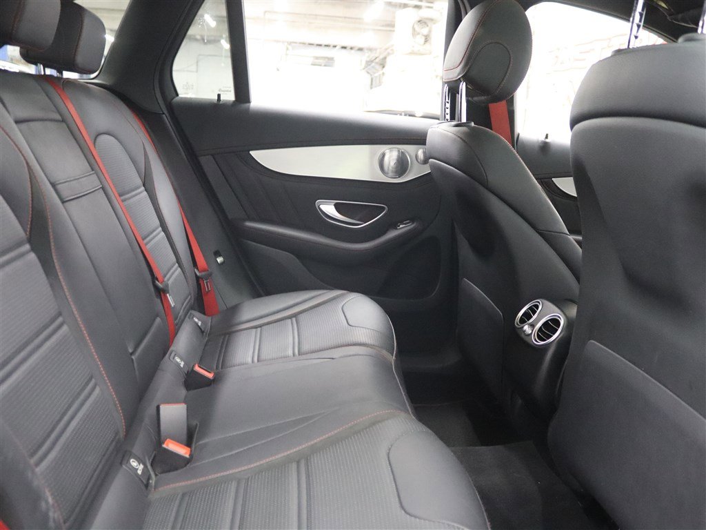 Used 2018 Mercedes-Benz GLC 43 AMG 4MATIC image 20