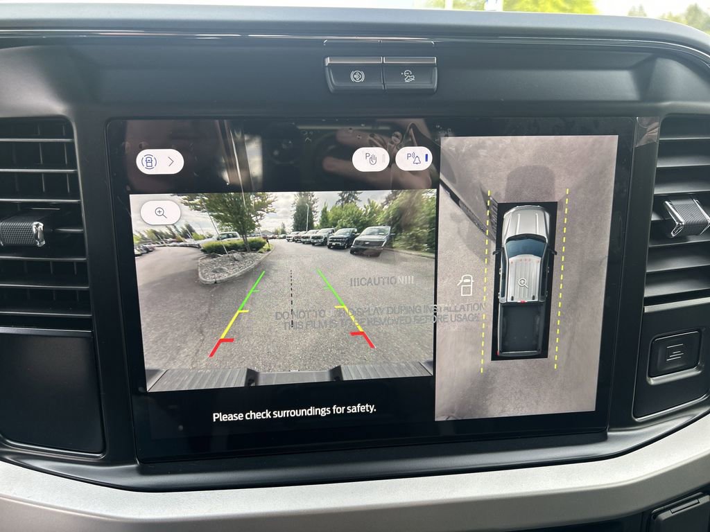 New 2025 Ford F250 XLT w/ Black Appearance Package image 28