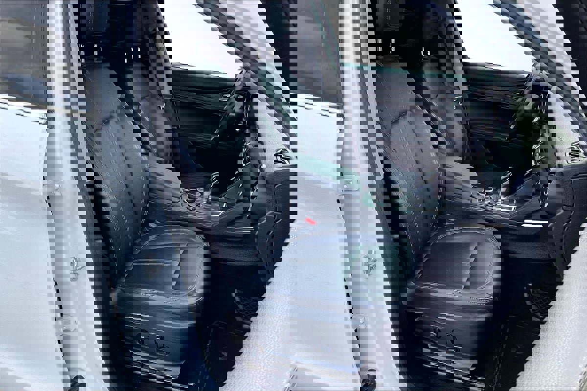 Used 2018 Alfa Romeo Stelvio AWD image 7